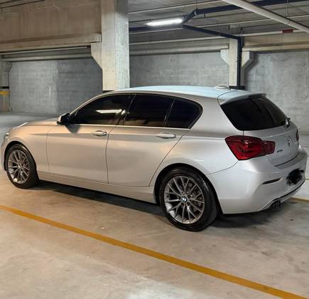 BMW 120i 2.0 16V SPORT ACTIVEFLEX 4P AUTOMÁTICO